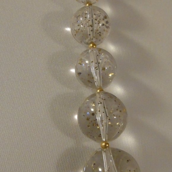 Vintage Graduated Clear Lucite Acrylic Round Bead Necklace Gold  26 " - Picture 2 of 7